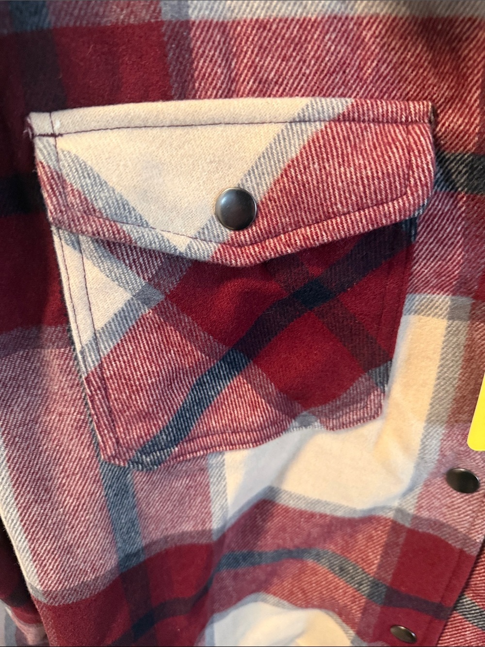 Women's Plaid Shacket Jacket in Red & Cream - Small - Picture 3 of 4